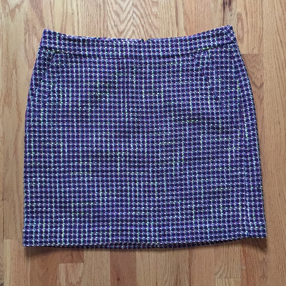 LOFT Skirt w/ Pockets! ⭐️